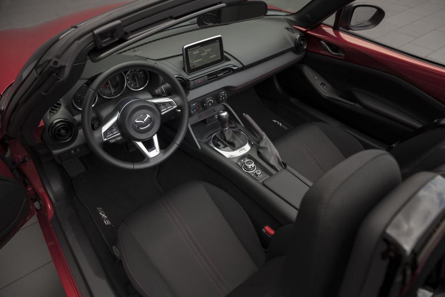  Mazda MX-5 Miata (ND) 2016 года  (NA) (фото 35 из 40)